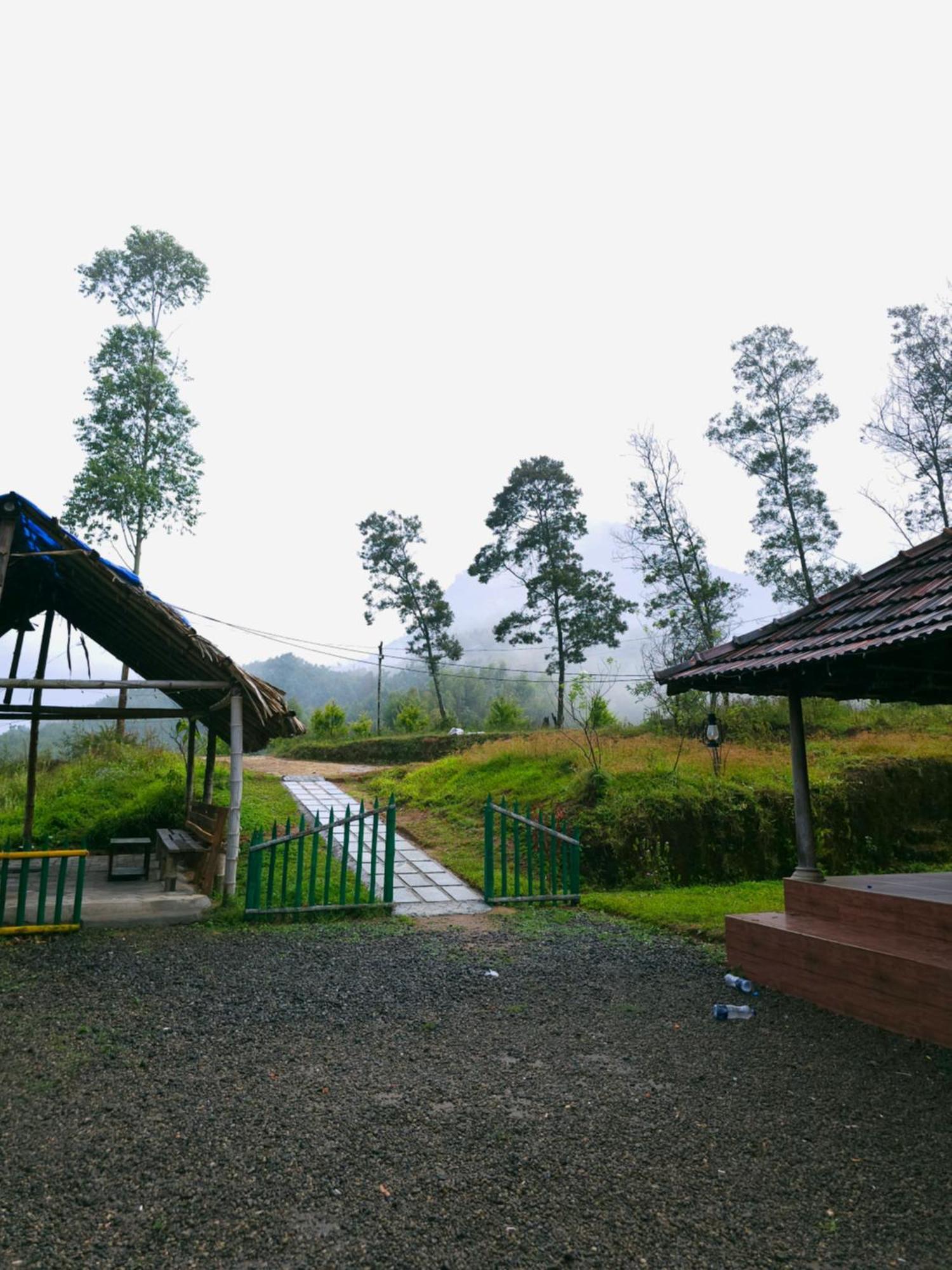 Nature Castle -Traditional Villa,Vattavada Kottakamboor Exterior photo